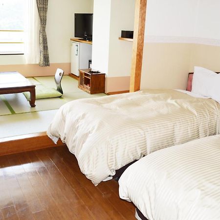 Oki Plaza Hotel Okinoshima  Buitenkant foto